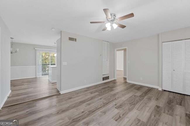 Photo - 2382 Peachwood Cir NE