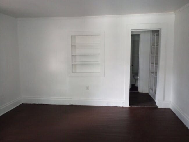 Photo - 1 Bedroom 1 Bath in Clinton, SC