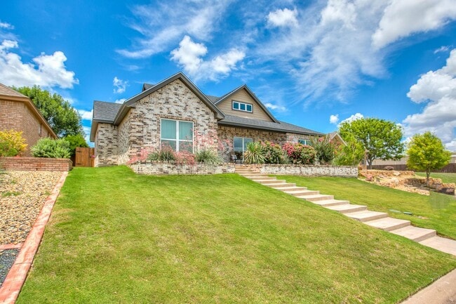 Photo - Beautiful 4 bedroom, 3 bath home in Bentwood COMING SOON!!
