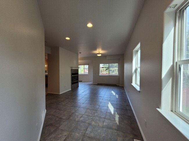 Photo - 4738 Grumman St