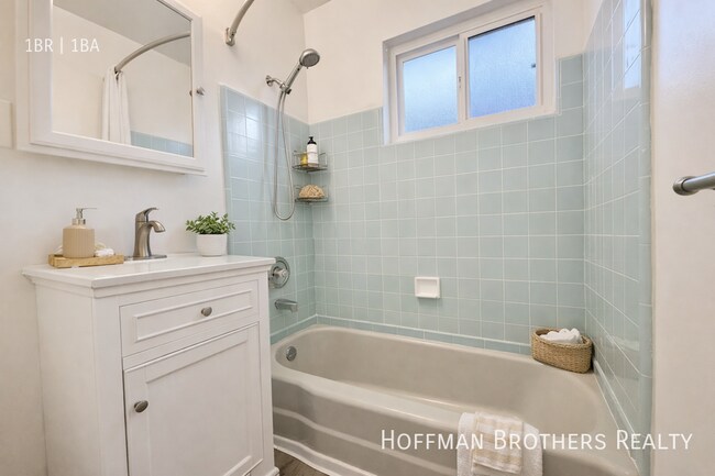 Photo - 8140 W 83rd St Unit 3