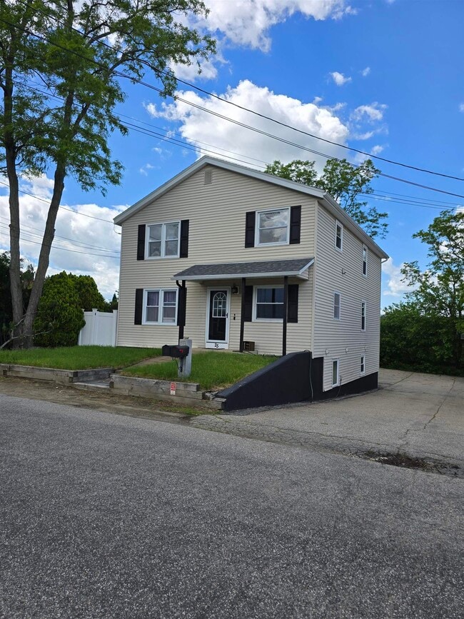Building Photo - 25 W Rosedale Ave