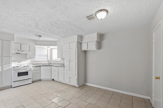 Photo - 4319 Tiffany Dr