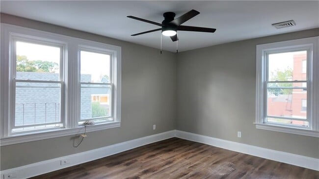 Photo - 370 Park Pl Unit 3