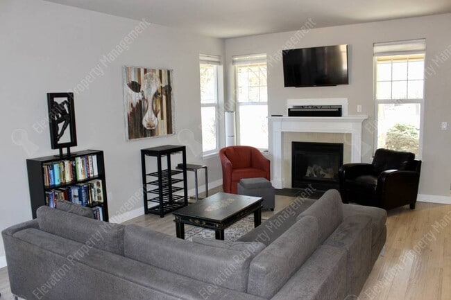 Photo - Furnished 2 BR home in Old Mill district