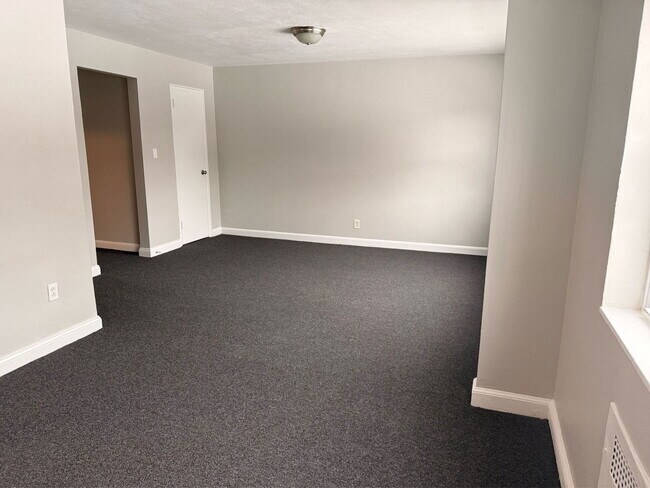 Photo - 41 Niles St Unidad N1 1b