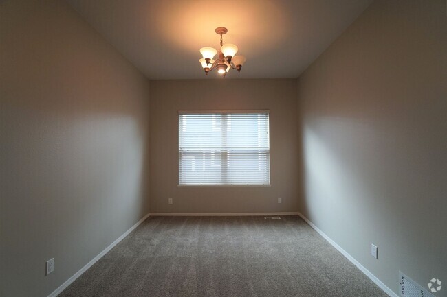 Building Photo - 5420 Backglen Dr Rental