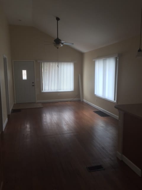 Photo - 624 E Barker Ave