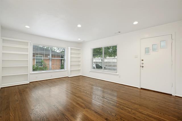 Photo - 6323 Ravendale Ln