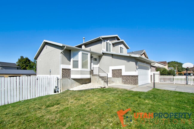 Photo - 6528 S 520 W