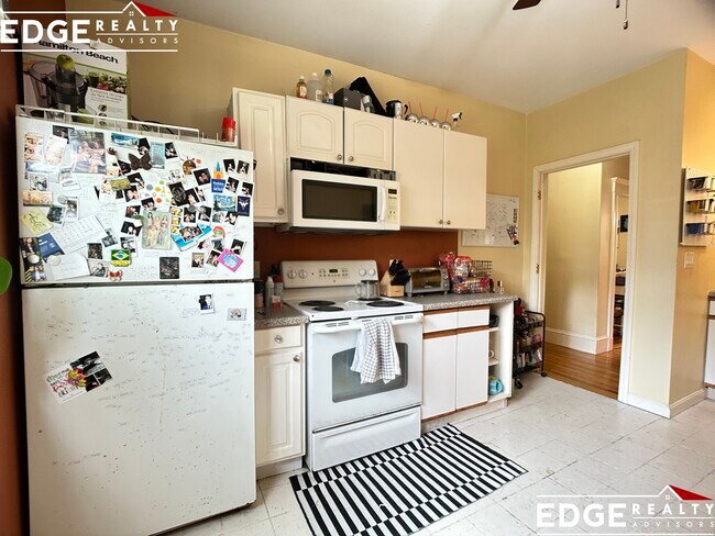Photo - 27 Justin Rd Unit 1