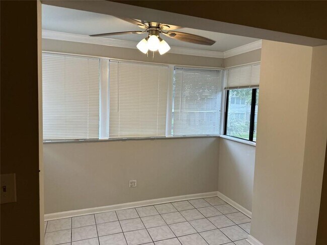 Photo - 1705 Wingate Way