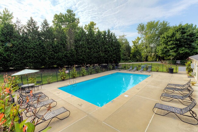 Photo - Davidson Apartment Homes