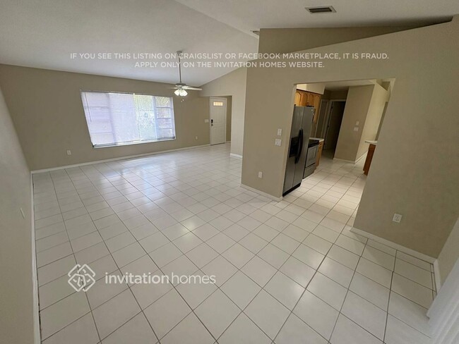 Photo - 385 Atwater St