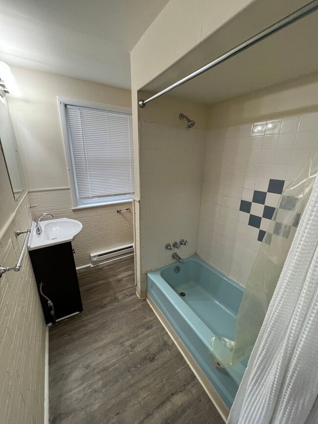 Photo - FIVE BEDROOM HOUSE