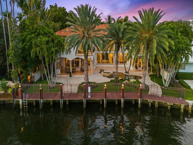 Photo - 639 Middle River Dr