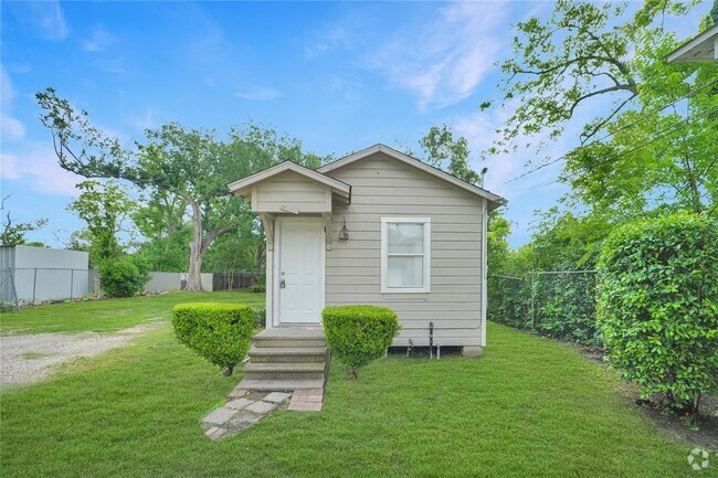 Building Photo - 7402 Wileyvale Rd Rental