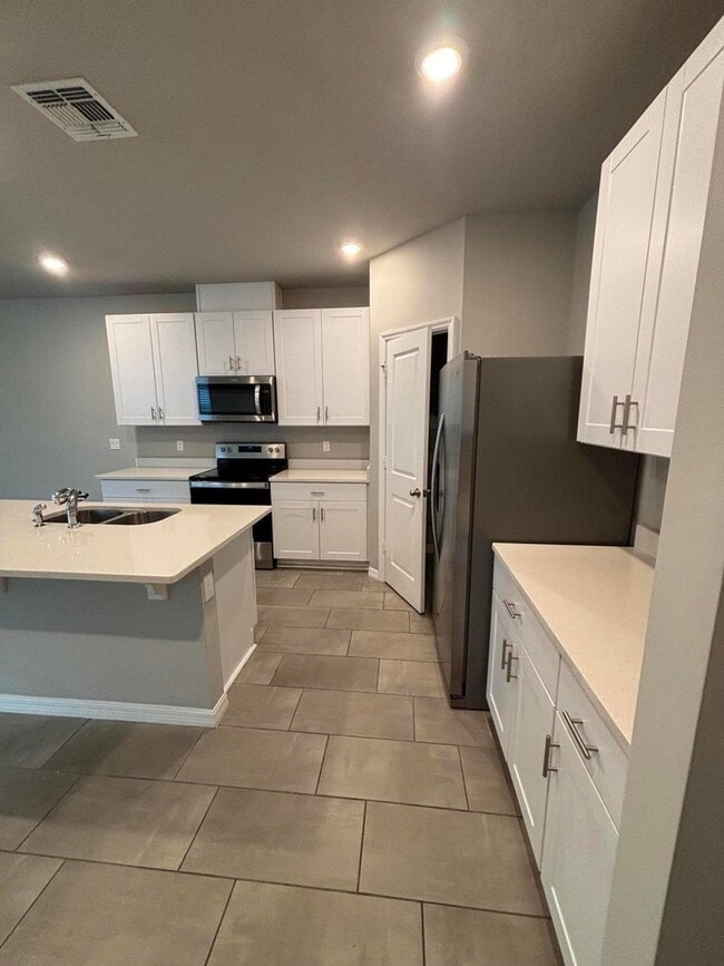 Photo - 3521 Joshua Tree St