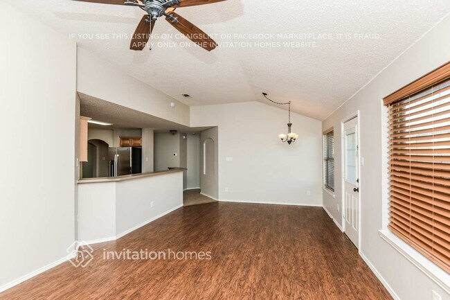 Photo - 9124 Friendswood Dr