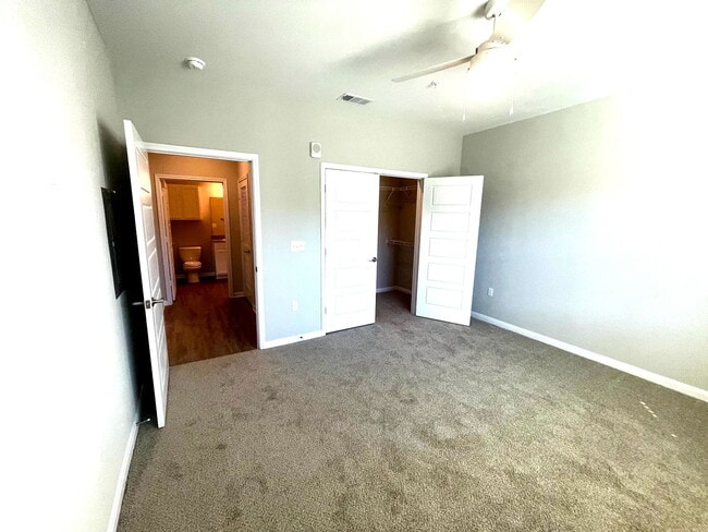 Photo - 300 Willow Grv Wy Unit 01143