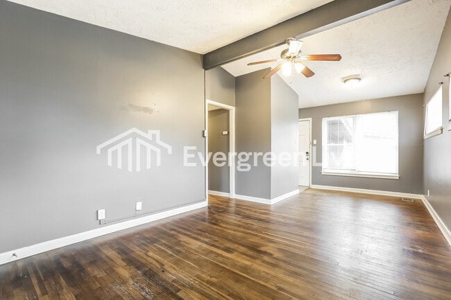 Photo - 94 Broadmoor Dr