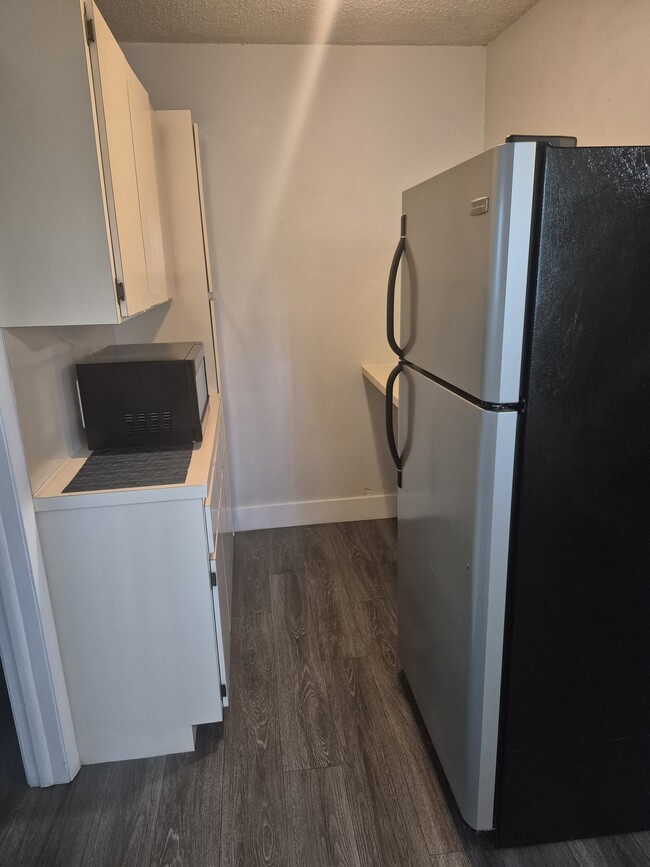 Photo - 791 E 43rd St