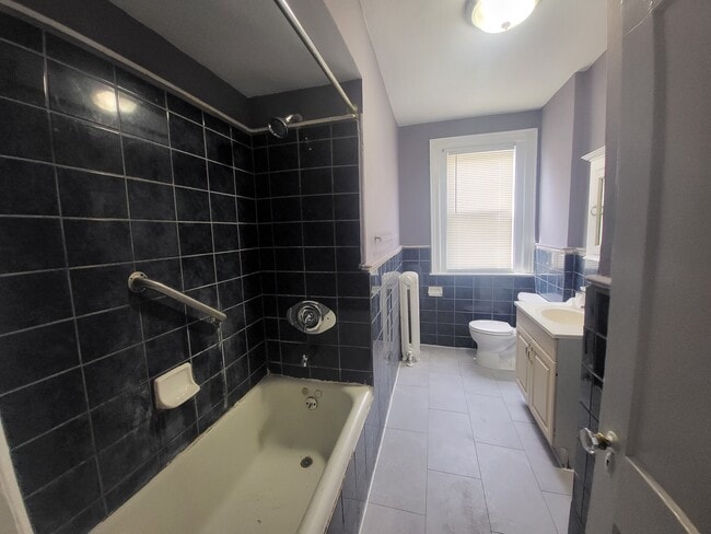 Photo - 5044 N Sydenham St