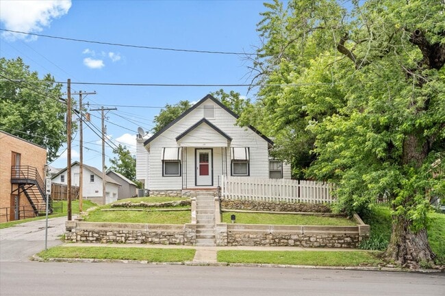 Photo - 711 S 5th St House