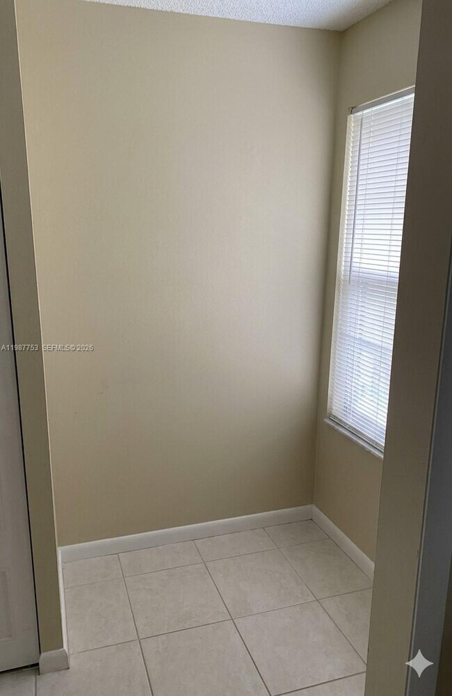 Photo - 1033 Coral Club Dr Unit 1033