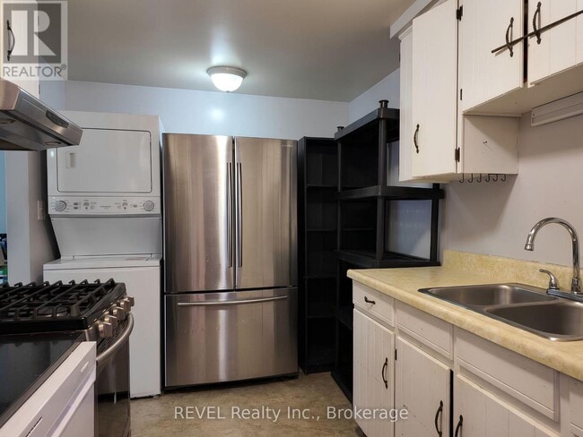 Photo - 62 Elma St