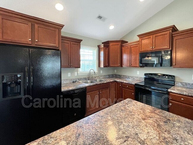 Photo - 245 Sleepy River Rd