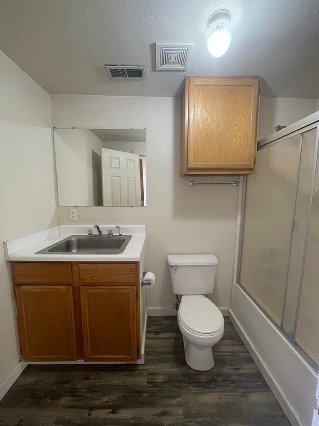 Photo - 1214 Remington St Unit Back