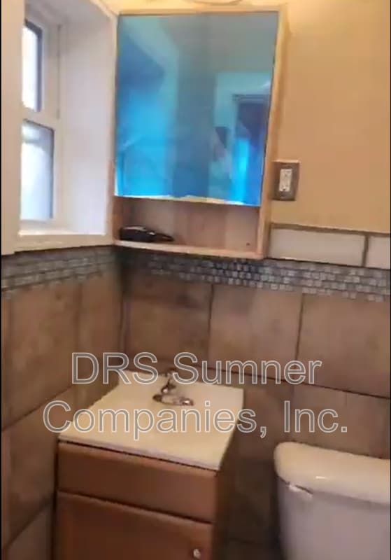 Photo - 10900 Mason Rd NE
