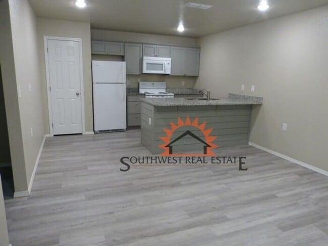 Photo - Modern 2 bedroom 2 bath apartment
