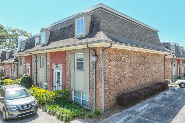 415 N Gadsden St - Primary View - Midtown Place Apartments