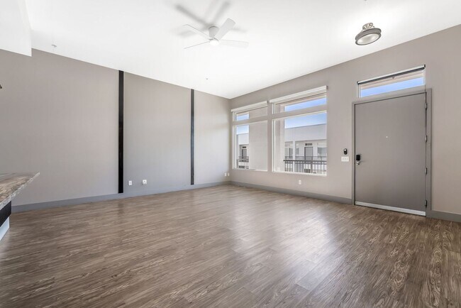 2775 W Pebble Rd