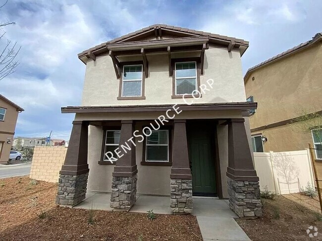 Building Photo - Newer 3 bedroom home w/ Solar for Lease in...