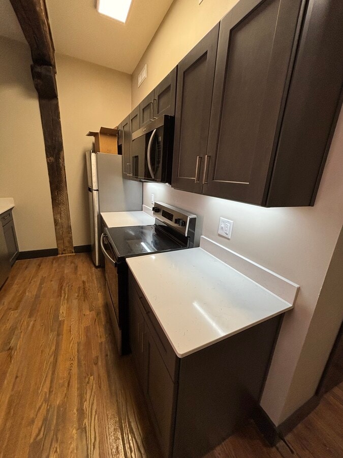 Photo - The Railwalk Apartments