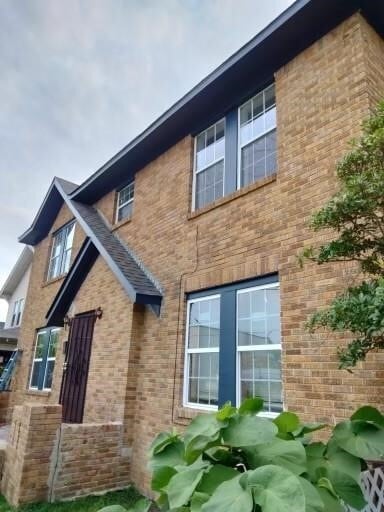 Photo - 220 Milby St