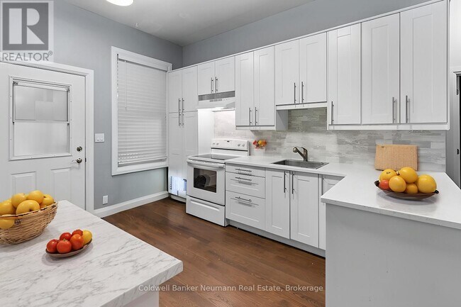 Photo - 56 Yarmouth St Unité B