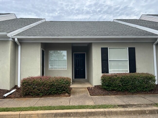 Photo - 2 Bed 2 Bath