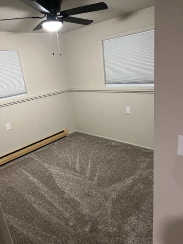 Photo - 105 E Peach St