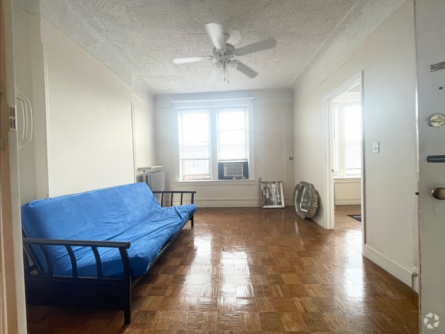 Building Photo - 4215 Broadway Unit 3 Rental