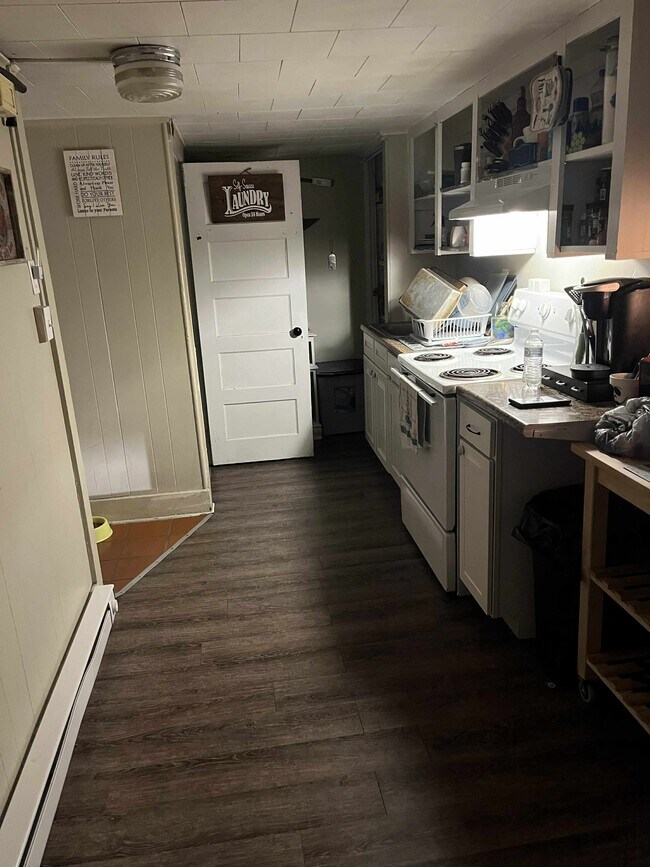 Photo - 305 7th St Unit 3