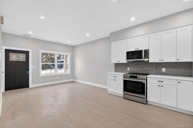 Photo - 10 Market St Unit A