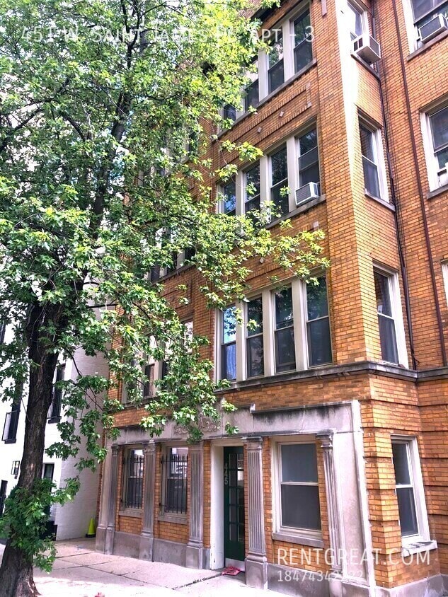 Photo - 451 W St James Pl Apartment Unit 3