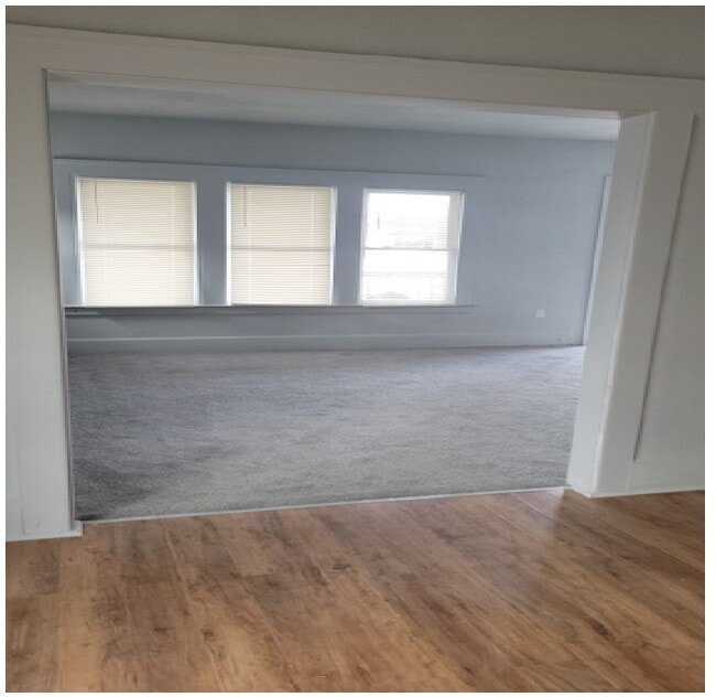 Photo - 343 Elmhurst St