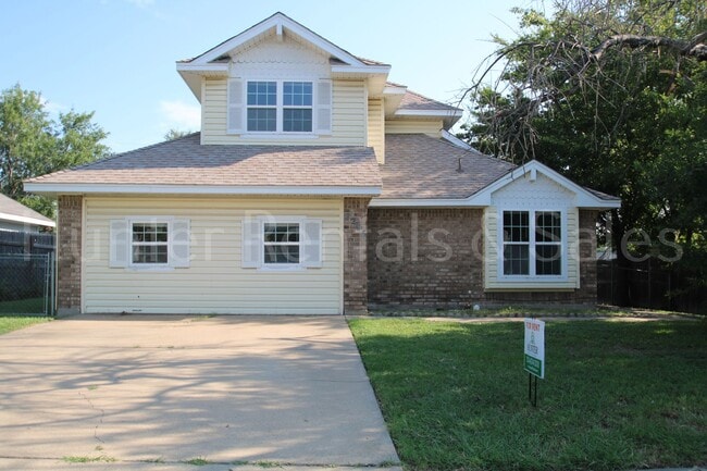 Two Story Willowsprings Home - Two Story Willowsprings Home