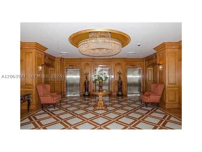 700 Biltmore Ct Unit 215