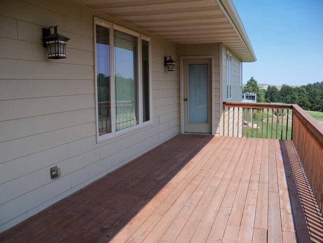 Photo - 6 BED | 3 BATH | TRIPLE GARAGE | RED ROCK ESTATES